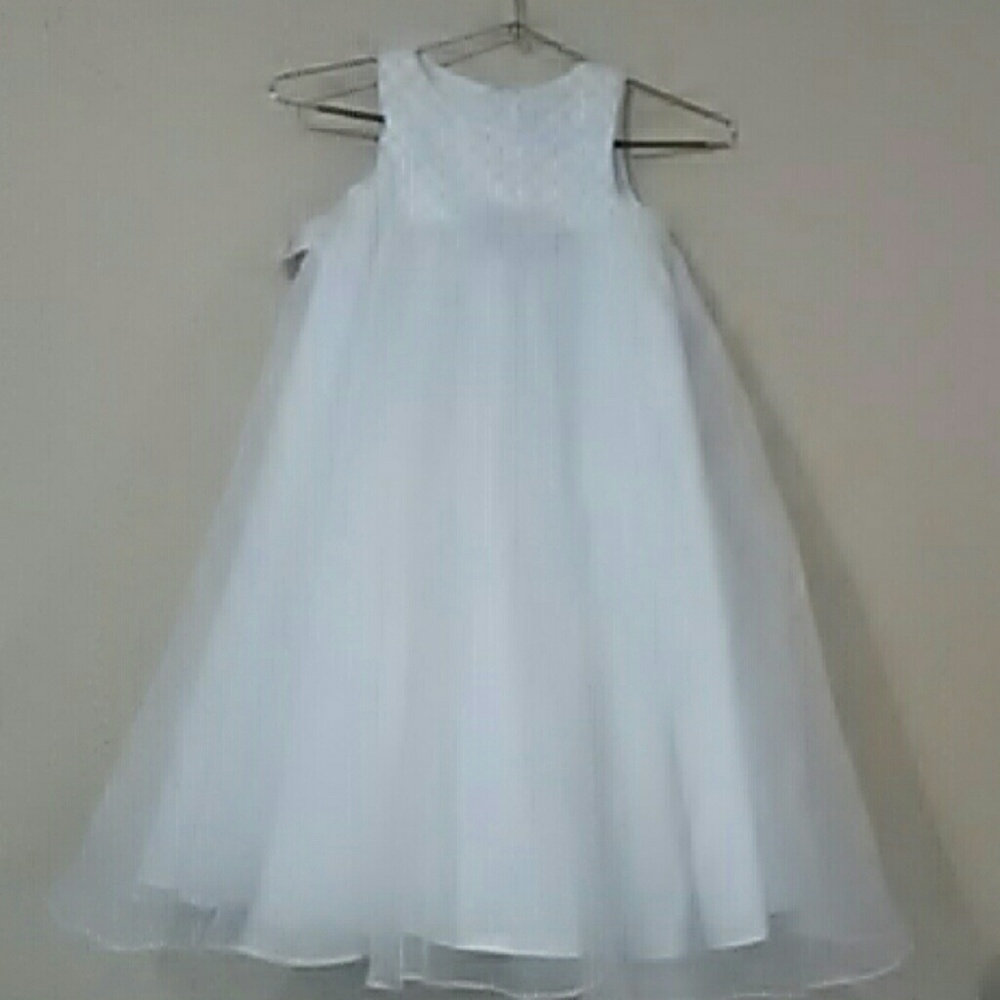 Alfred Angelo size 6  girl's dress